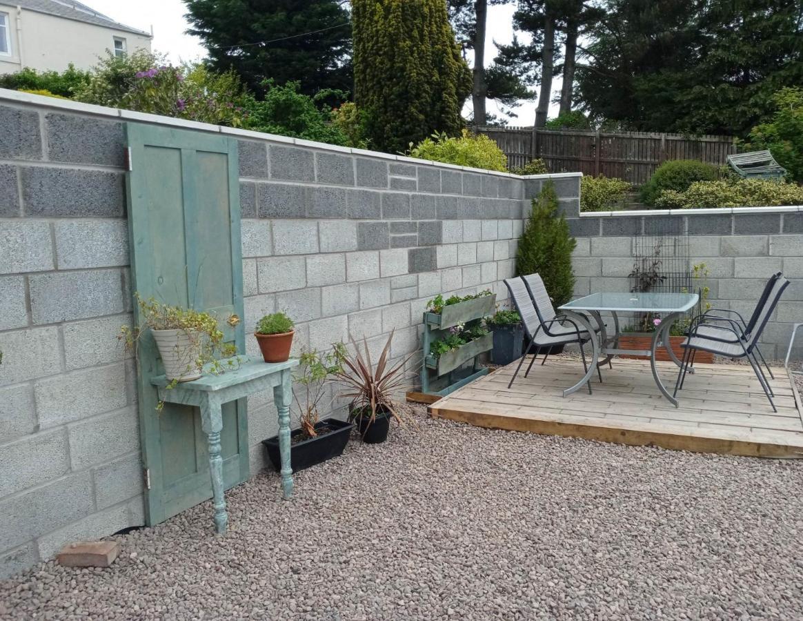 2 Bedrooms Sleeps 4 Free Wifi Parking Outdoor Area Lundin Links Exterior foto